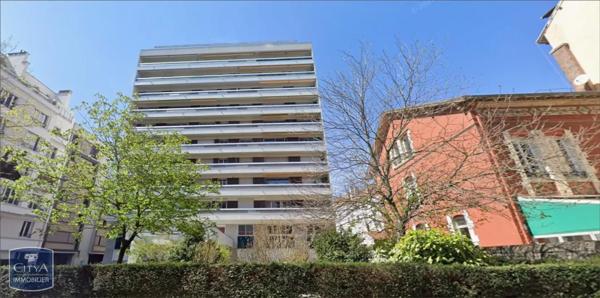 Appartement à louer 1 pièce 35.69m² Grenoble (38000)