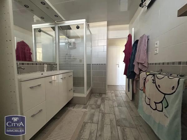 Appartement à vendre 4 pièces 83.9m² Châtellerault (86100)