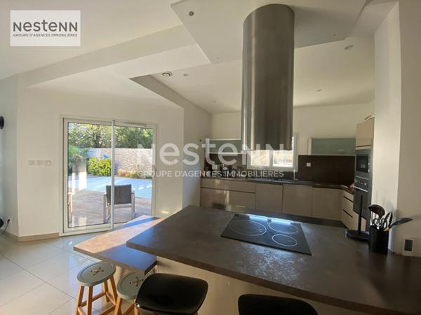 À La Chaussée-Saint-Victor : magnifique maison contemporaine de 235 m² à découvrir !