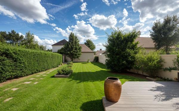 Maison à vendre    6 pièces •  Bailly-Romainvilliers