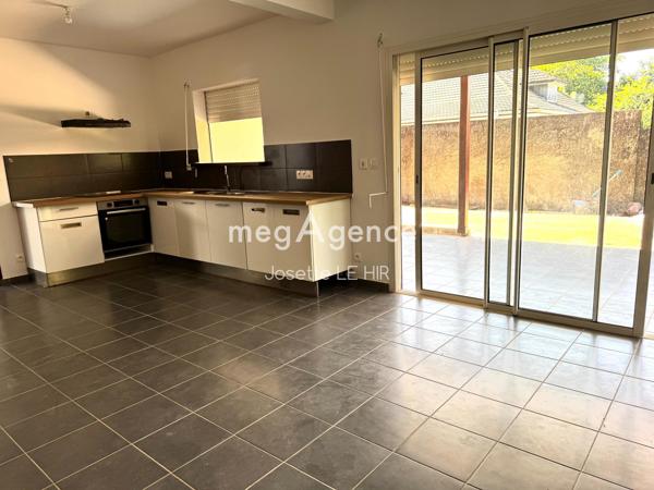 Maison à CAYENNE, 97300 - 4 pièces 98m²