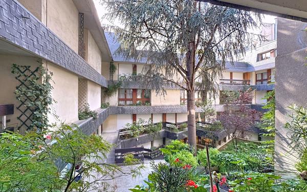 Appartement à vendre    2 pièces • 49,16 m2 Paris 5