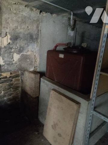 Un immeuble (ancien Hôtel – Restaurant)