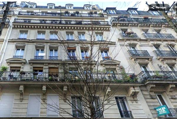 3 pièces traversant -  lumineux - Paris 18 / Jules Joffrin - 4e étage par escalier