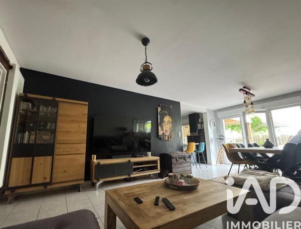 Maison à vendre 8 pièces 160 m² Rives-du-Loir-en-Anjou