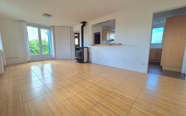 Maison à vendre    5 pièces • 103,61 m2 Pécy