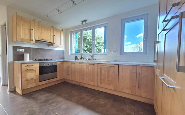 Maison à vendre    5 pièces • 103,61 m2 Pécy