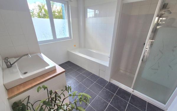 Maison à vendre    5 pièces • 103,61 m2 Pécy