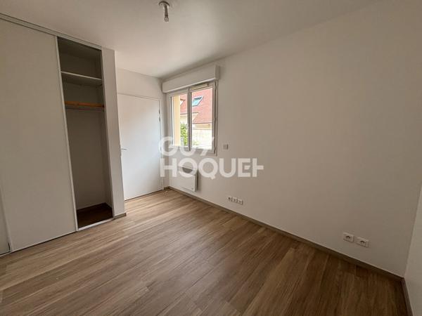 NOUVEAUTE- F2 EN REZ DE JARDIN - 44. 91 m² Nanterre Limite Puteaux
