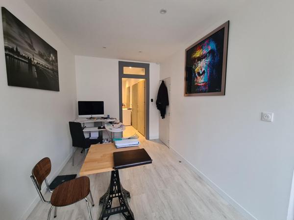 Immeuble de ville rénové de 2 appartements au centre ville de Thaon-les-Vosges
