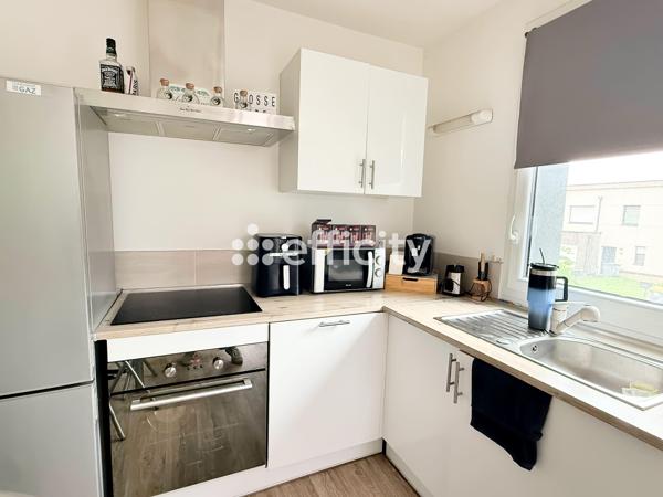 Appartement
         2 pièces
        - 49 m² 183 500 € *