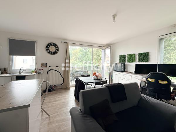 Appartement
         2 pièces
        - 49 m² 183 500 € *