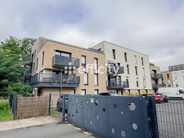 Appartement
         2 pièces
        - 49 m² 183 500 € *