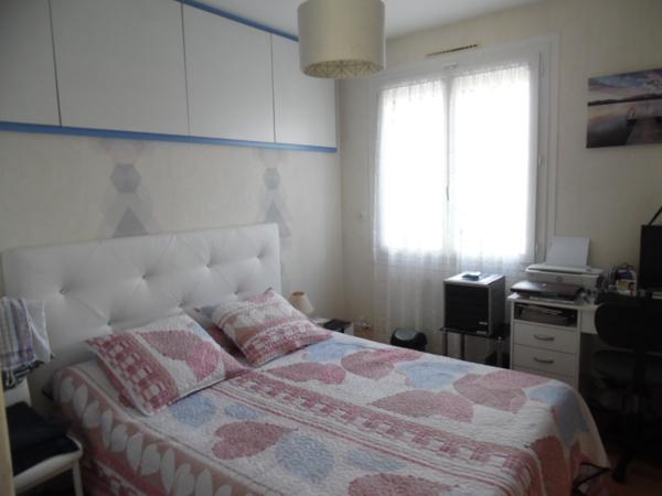 MAISON 3 CHAMBRES SUR DEMI-SOUS SOL