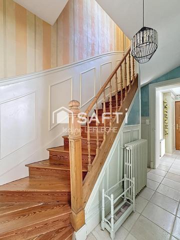 Maison de ville, 5 chambres, avec garage