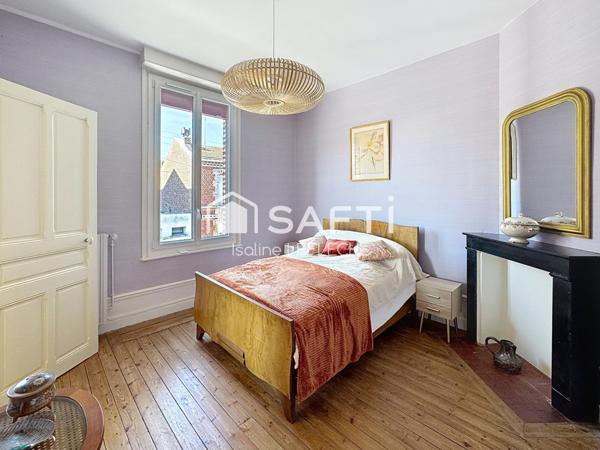 Maison de ville, 5 chambres, avec garage