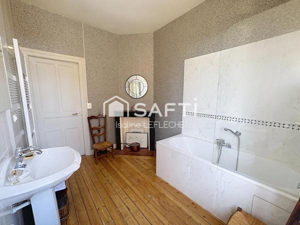 Maison de ville, 5 chambres, avec garage