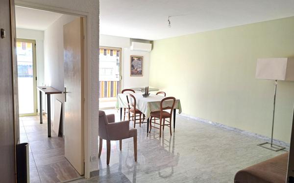 Appartement à vendre    2 pièces • 49,80 m2 Vallauris