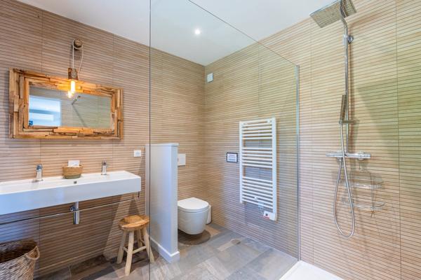 Vente Maison de luxe Mazamet 9 Pièces 365 m²