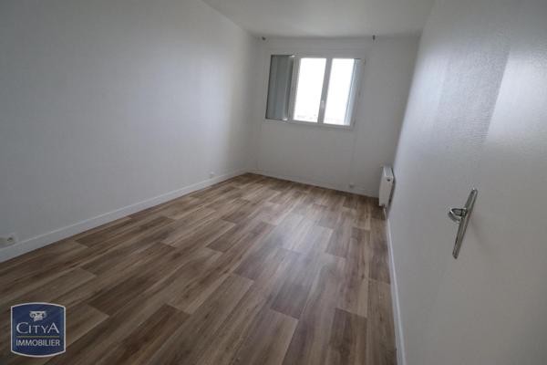Location appartement Corbeil-Essonnes (91100) 4 pièces 80.73m²