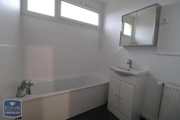 Location appartement Corbeil-Essonnes (91100) 4 pièces 80.73m²