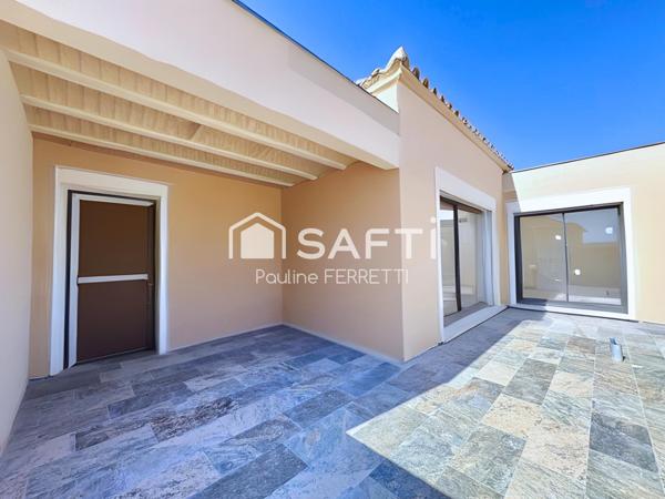 Villa plain pied T4,100m2 avec jardin, piscine et garage