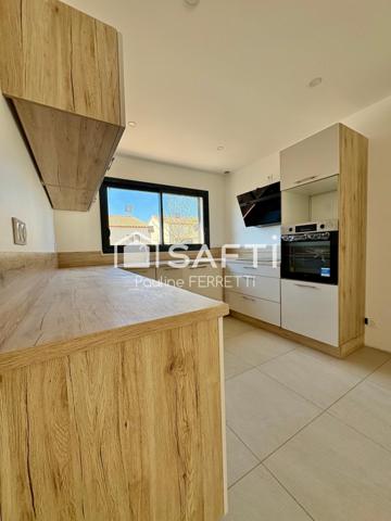 Villa plain pied T4,100m2 avec jardin, piscine et garage