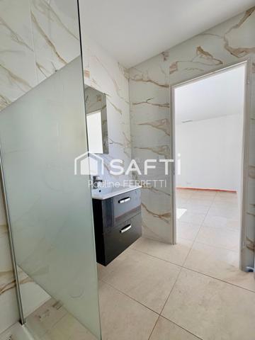 Villa plain pied T4,100m2 avec jardin, piscine et garage