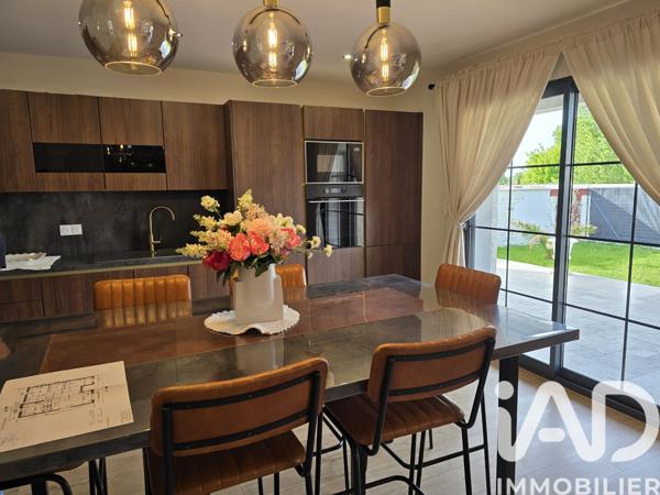 Maison à vendre 4 pièces 134,5 m² Tonnay-Charente
