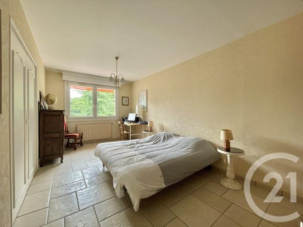 Maison à vendre  7 pièces - 214,66 m 2   BIARRITZ  - 64