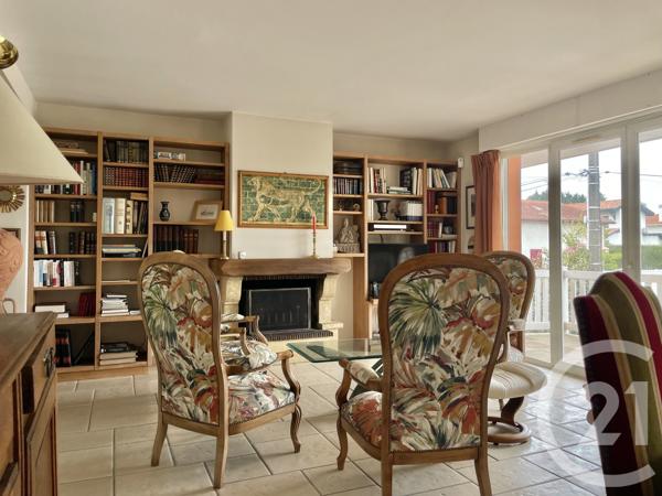 Maison à vendre  7 pièces - 214,66 m 2   BIARRITZ  - 64