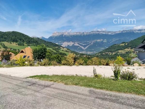🏡 À SAISIR – Terrain à bâtir de 405 m² à Theys (38570)