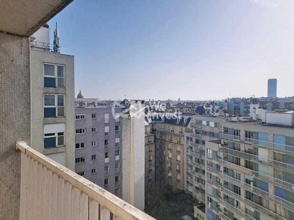 Grand 2 Pièces secteur Champs de Mars, vue dégagée