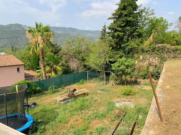 Dpt Alpes Maritimes (06), à vendre LA ROQUETTE SUR SIAGNE terrain