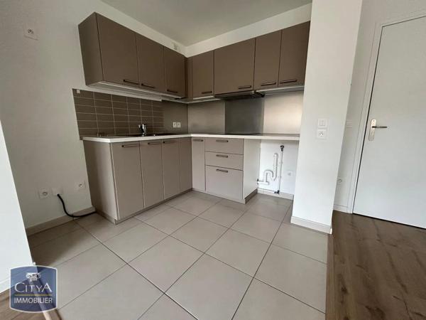 Appartement à louer 2 pièces 40.45m² Montlhéry (91310)