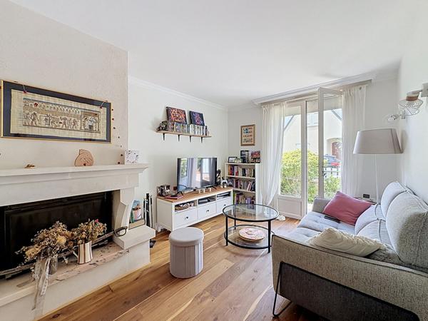 Maison 5 pièces à vendre à Angers - Secteur Nazareth, vie de plain-pied, 3 chambres, jardin, calme et sans vis-à-vis