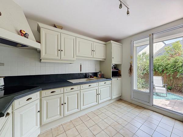 Maison 5 pièces à vendre à Angers - Secteur Nazareth, vie de plain-pied, 3 chambres, jardin, calme et sans vis-à-vis