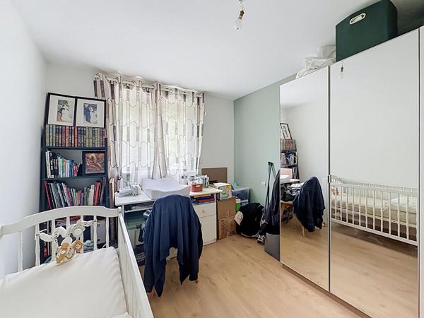Maison 5 pièces à vendre à Angers - Secteur Nazareth, vie de plain-pied, 3 chambres, jardin, calme et sans vis-à-vis