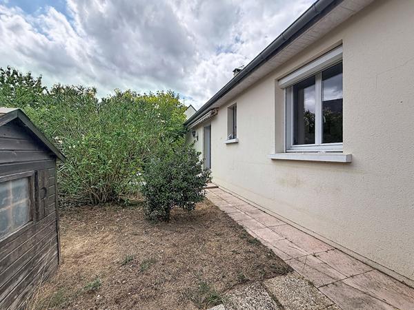 Maison 5 pièces à vendre à Angers - Secteur Nazareth, vie de plain-pied, 3 chambres, jardin, calme et sans vis-à-vis