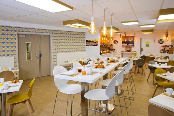 INVESTISSEMENT LOCATIF – ASNIÈRES-SUR-SEINE – Résidence d’Affaires Residhome Paris Asnières Park – 5,56 de rentabilité