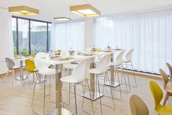 INVESTISSEMENT LOCATIF – ASNIÈRES-SUR-SEINE – Résidence d’Affaires Residhome Paris Asnières Park – 5,56 de rentabilité