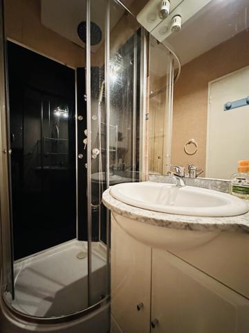 PROCHE CENTRE VILLE ET PLAGE APPARTEMENT 4 PIECES 79M2 AVEC SUPERBE VUE MER