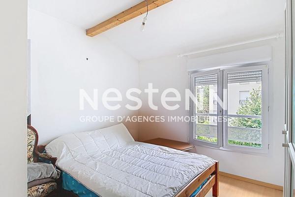 Appartement 3 pièces 2 chambres Terrasse en dernier étage - 69500 BRON