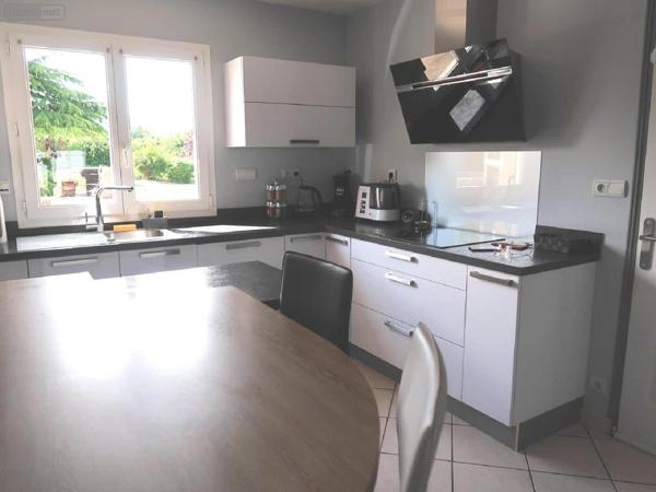 Maison à vendre à Irodouër en Ille-et-Vilaine (35850), ref : 050/2203