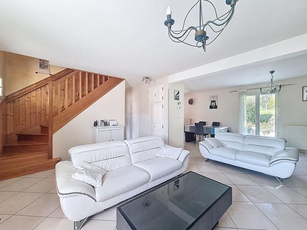 TOURS NORD - SAINTE RADEGONDE - Maison 6 pièces avec 4 chambres, 120 m² avec sous-sol complet et jardin