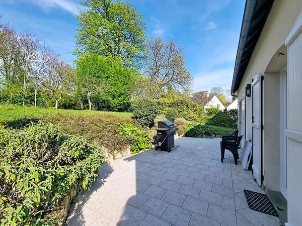 TOURS NORD - SAINTE RADEGONDE - Maison 6 pièces avec 4 chambres, 120 m² avec sous-sol complet et jardin