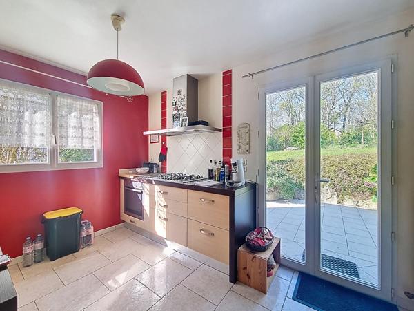 TOURS NORD - SAINTE RADEGONDE - Maison 6 pièces avec 4 chambres, 120 m² avec sous-sol complet et jardin