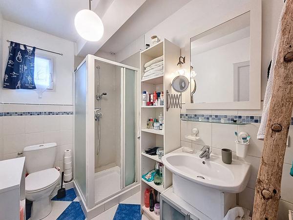 TOURS NORD - SAINTE RADEGONDE - Maison 6 pièces avec 4 chambres, 120 m² avec sous-sol complet et jardin