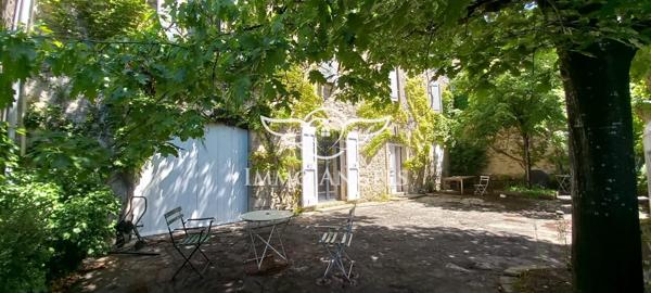 Magnanerie du XVIIIᵉ siècle – 249 m² habitables – Cœur de village, aux portes de l’Ardèche