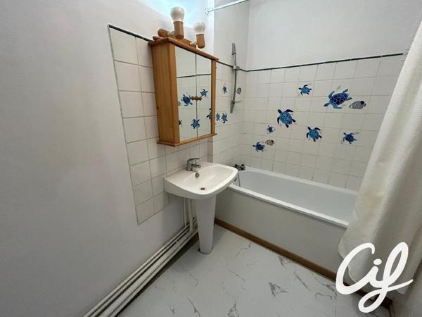 Appartement T3 NANTES Petit Bois - 63 m2  230 000 Euros